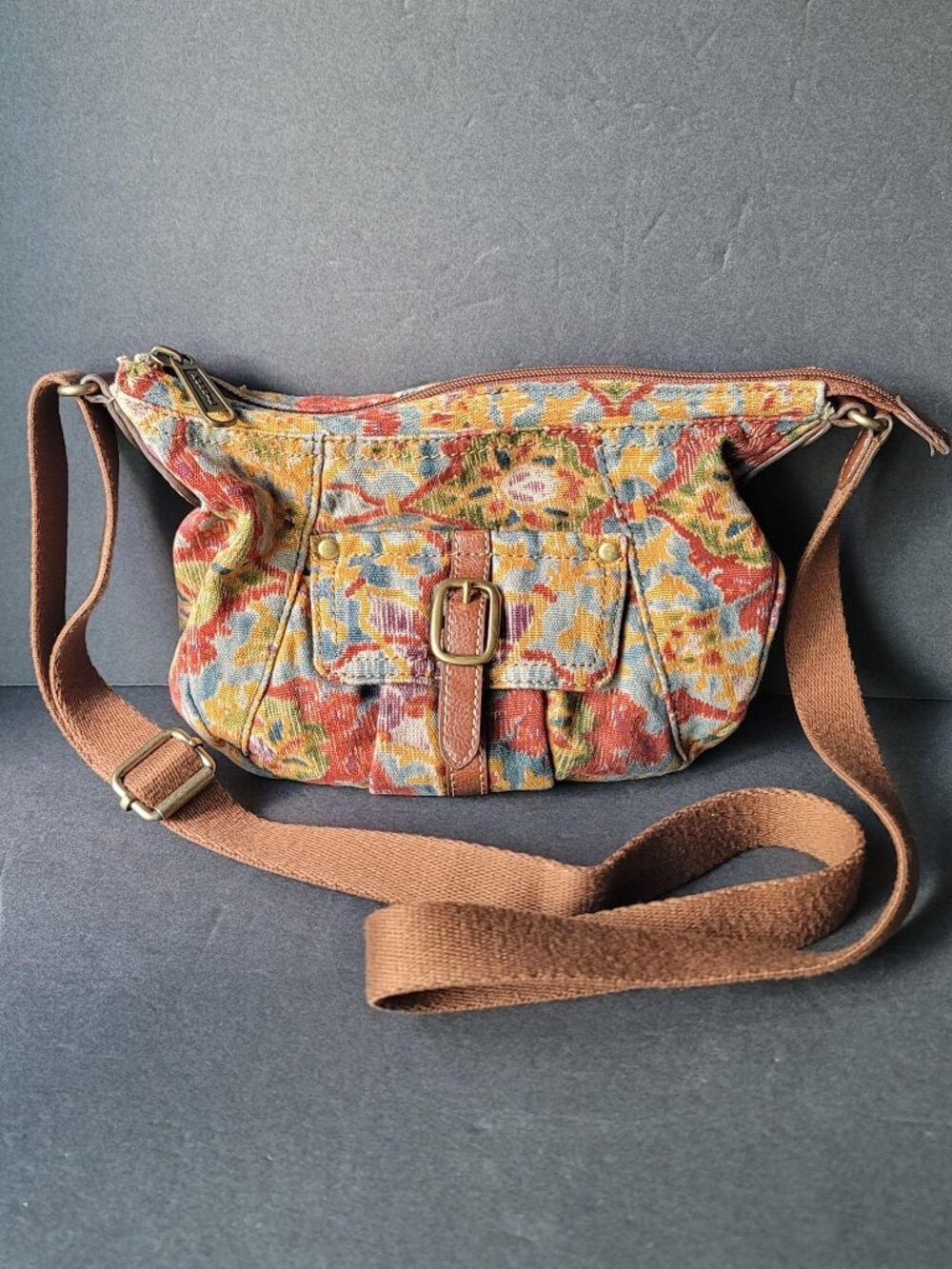 Vintage Fossil Tapestry Crossbody Bag Colorful Floral Multi Color Shoulder Purse